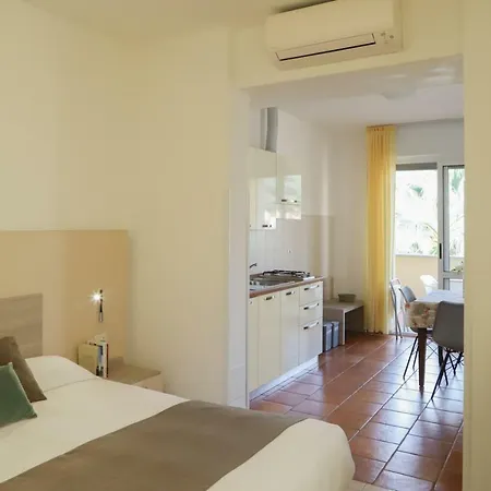 Hotel Residence La Palma Finale Ligure Exterior photo